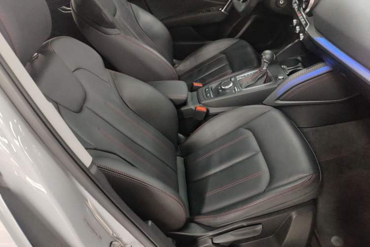 Used Audi Q2L 2022 35 TFSI Progressive Dynamic Edition Right Front Seat