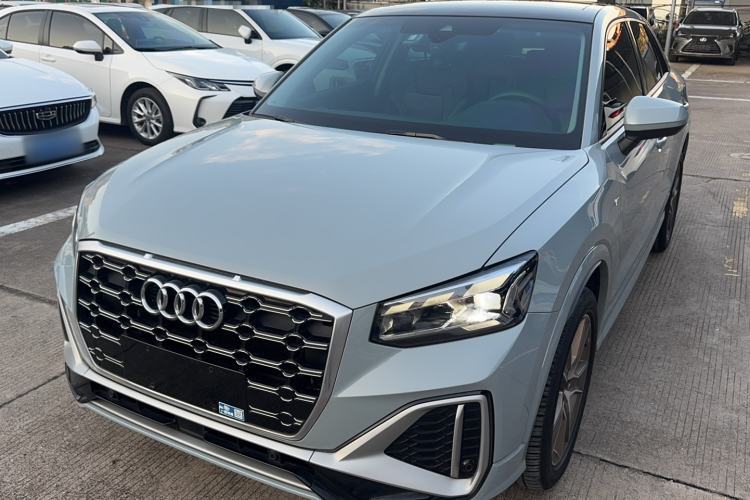 Ojetý Audi Q2L 2022 35 TFSI Fashion Dynamic Model Guazi used car, China used car export, Used car for sale, Used cars, Cheapest cars for sale