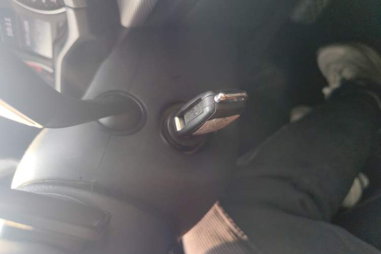 Used Audi Q2L 2022 35 TFSI Progressive Dynamic Edition Vehicle Key