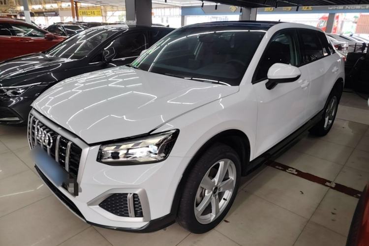 Used Audi Q2L 2022 35 TFSI Advanced Style Edition Guazi used car, China used car export, Used car for sale, Used cars, Cheapest cars for sale