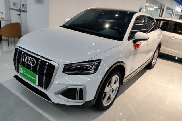 Audi Q2L 2022 35 TFSI Advanced Style Edition usata