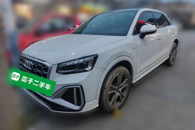 Ojetý Audi Q2L 2022 35 TFSI Fashion Dynamic Model