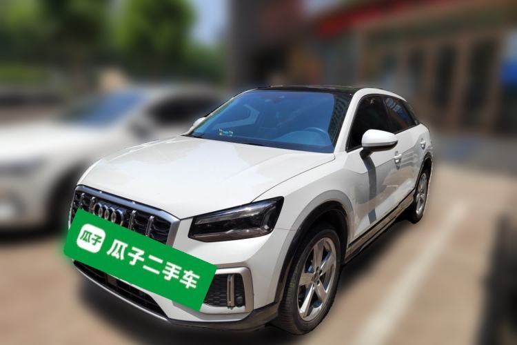 Used Audi Q2L 2022 35 TFSI Advanced Style Edition Guazi used car, China used car export, Used car for sale, Used cars, Cheapest cars for sale