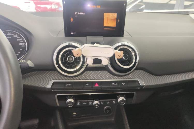 Used Audi Q2L 2022 35 TFSI Fashion Dynamic Model Audio And AC Panel