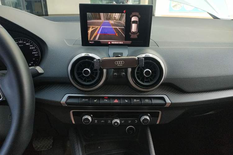 Used Audi Q2L 2022 35 TFSI Fashion Dynamic Model Audio And AC Panel