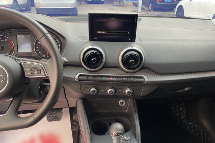 Used Audi Q2L 2022 35 TFSI Progressive Dynamic Edition Audio And AC Panel