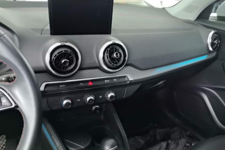 Used Audi Q2L 2022 35 TFSI Progressive Dynamic Edition Audio And AC Panel