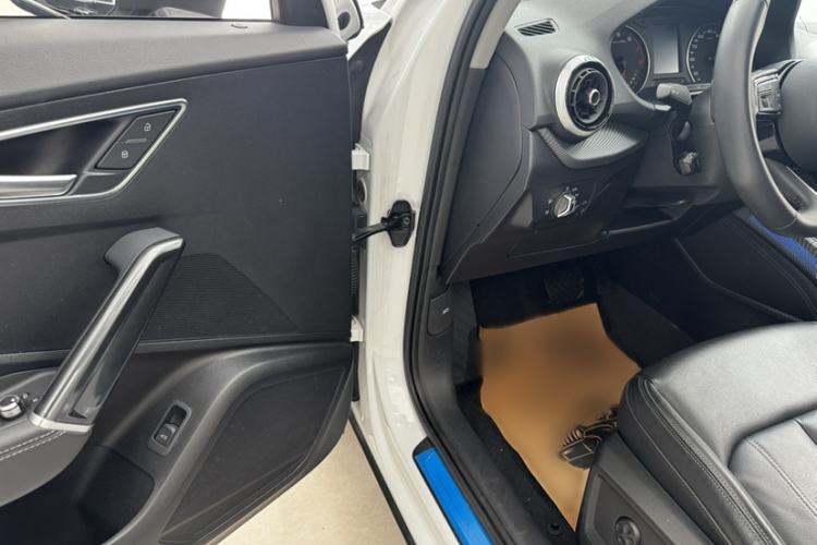 Used Audi Q2L 2022 35 TFSI Fashion Dynamic Model Audio And AC Panel
