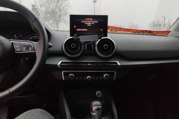 Used Audi Q2L 2022 35 TFSI Fashionable and Elegant Model Audio And AC Panel