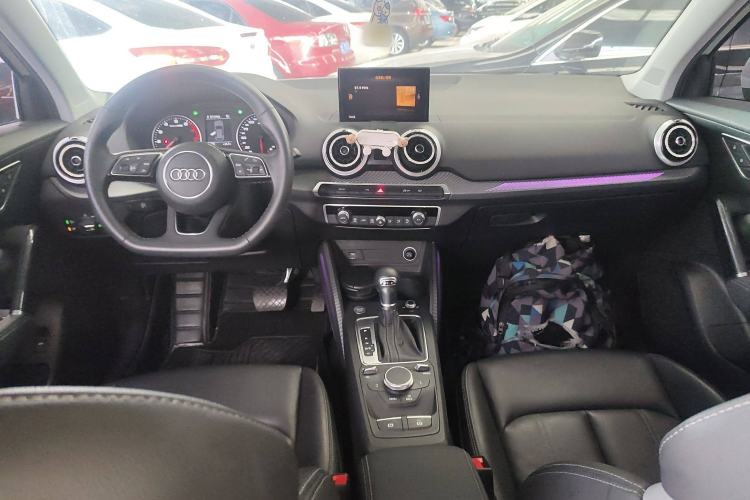 Used Audi Q2L 2022 35 TFSI Fashion Dynamic Model Center Console