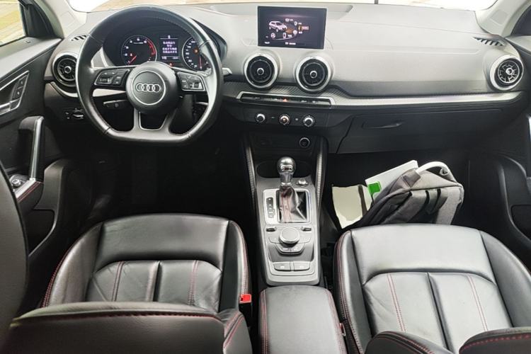 Used Audi Q2L 2022 35 TFSI Progressive Dynamic Edition Center Console