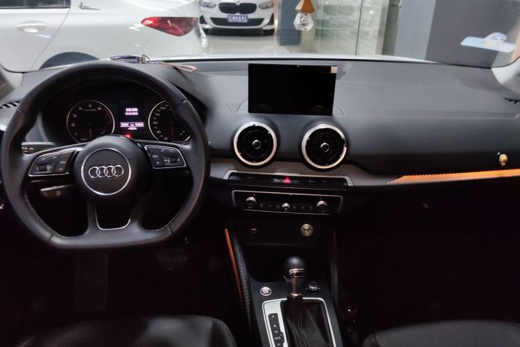 Used Audi Q2L 2022 35 TFSI Fashion Dynamic Model Center Console