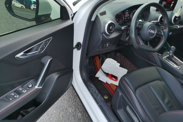 Used Audi Q2L 2022 35 TFSI Progressive Dynamic Edition Driver Seat