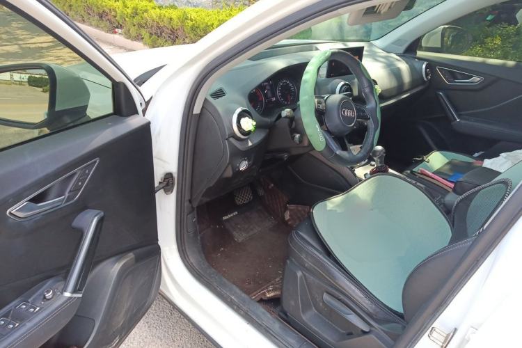 Used Audi Q2L 2022 35 TFSI Advanced Style Edition Driver Seat