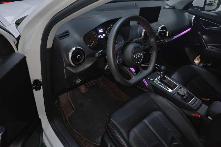 Used Audi Q2L 2022 35 TFSI Fashion Dynamic Model Driver Seat