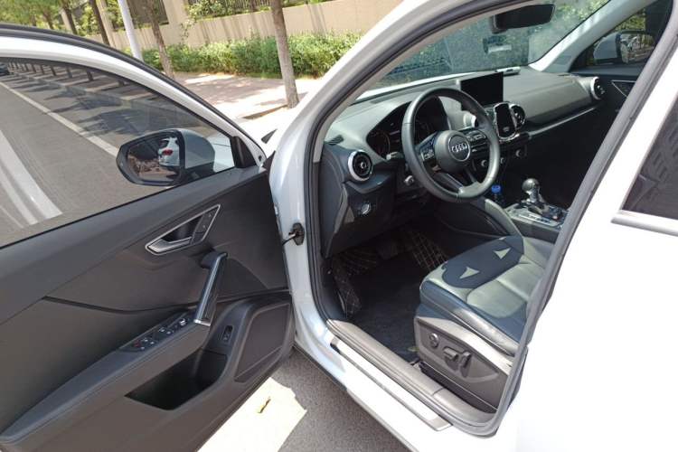 Used Audi Q2L 2022 35 TFSI Fashionable and Elegant Model Driver Seat
