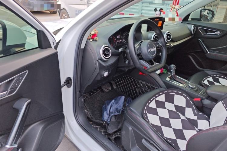 Used Audi Q2L 2022 35 TFSI Progressive Dynamic Edition Driver Seat