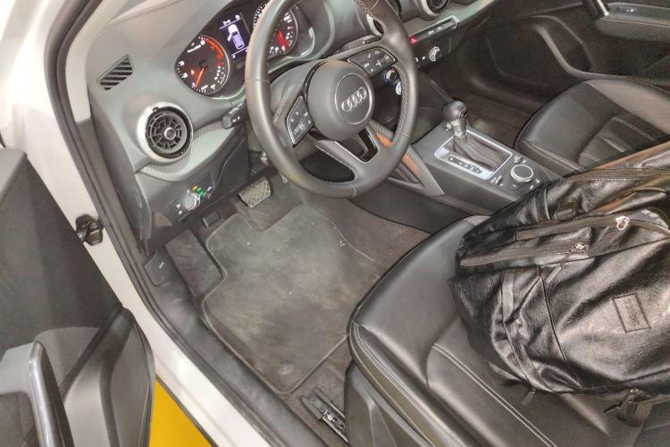 Used Audi Q2L 2022 35 TFSI Advanced Style Edition Driver Seat