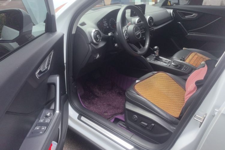 Used Audi Q2L 2022 35 TFSI Fashionable and Elegant Model Driver Seat