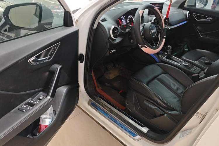 Used Audi Q2L 2022 35 TFSI Advanced Style Edition Driver Seat