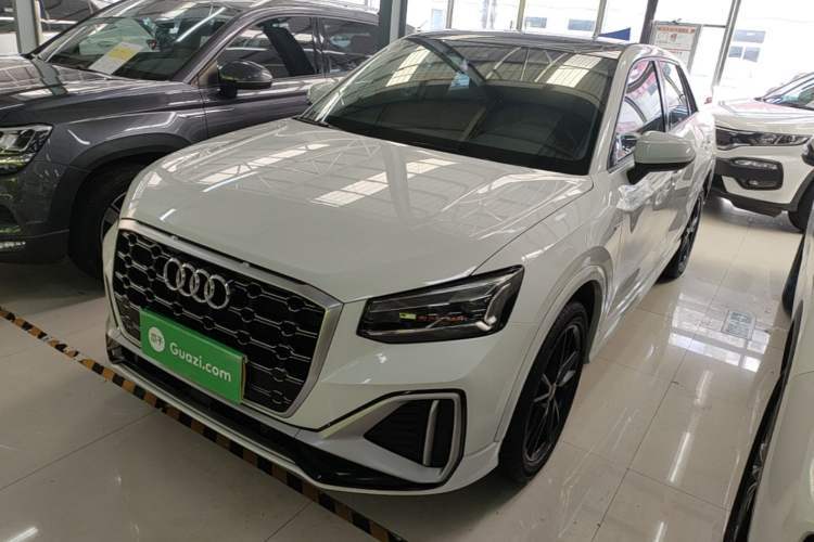Used Audi Q2L 2022 35 TFSI Progressive Dynamic Edition Guazi used car, China used car export, Used car for sale, Used cars, Cheapest cars for sale