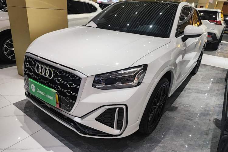 Audi Q2L 2022 35 TFSI Progressive Dynamic Edition usata Guazi used car, China used car export, Used car for sale, Used  cars, Cheapest cars for sale