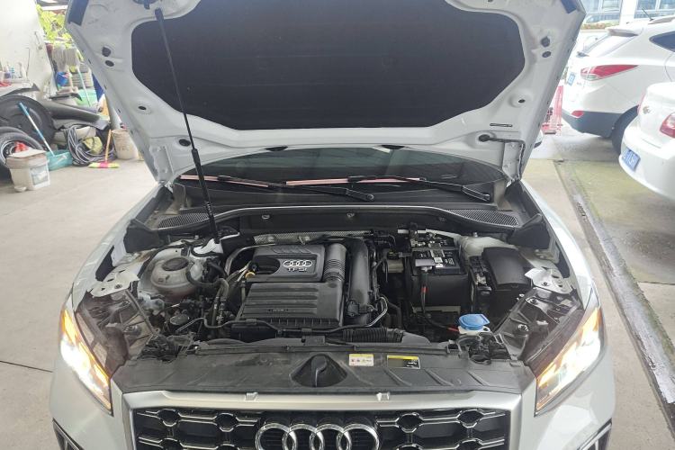 Used Audi Q2L 2022 35 TFSI Fashion Dynamic Model Engine Bay