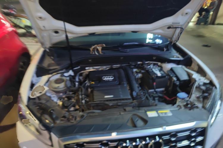 Used Audi Q2L 2022 35 TFSI Fashion Dynamic Model Engine Bay