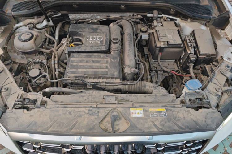 Used Audi Q2L 2022 35 TFSI Fashion Dynamic Model Engine Bay
