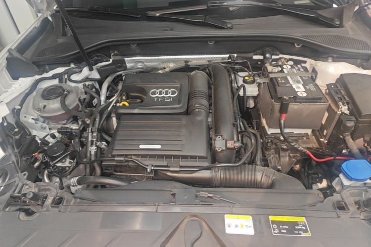 Used Audi Q2L 2022 35 TFSI Fashion Dynamic Model Engine Bay