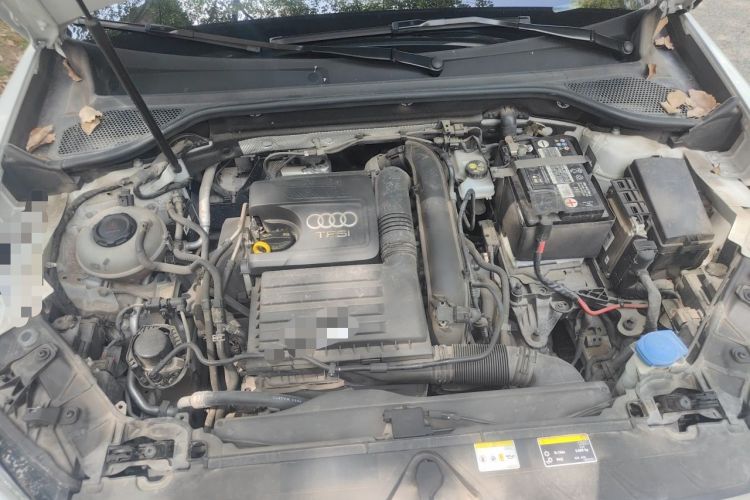Used Audi Q2L 2022 35 TFSI Fashion Dynamic Model Engine Bay