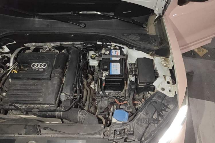 Used Audi Q2L 2022 35 TFSI Progressive Dynamic Edition Engine Bay Left