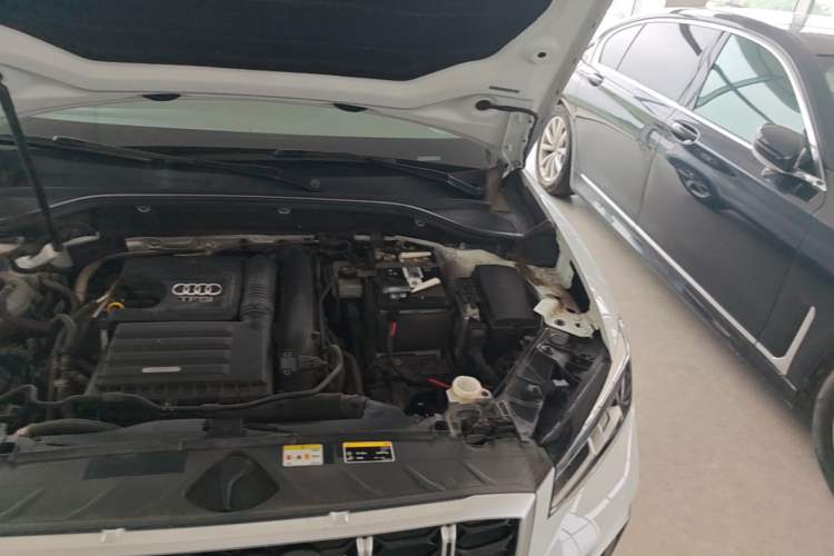 Used Audi Q2L 2022 35 TFSI Advanced Style Edition Engine Bay Left