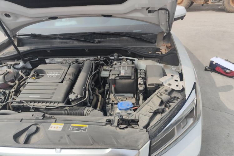 Used Audi Q2L 2022 35 TFSI Advanced Style Edition Engine Bay Left