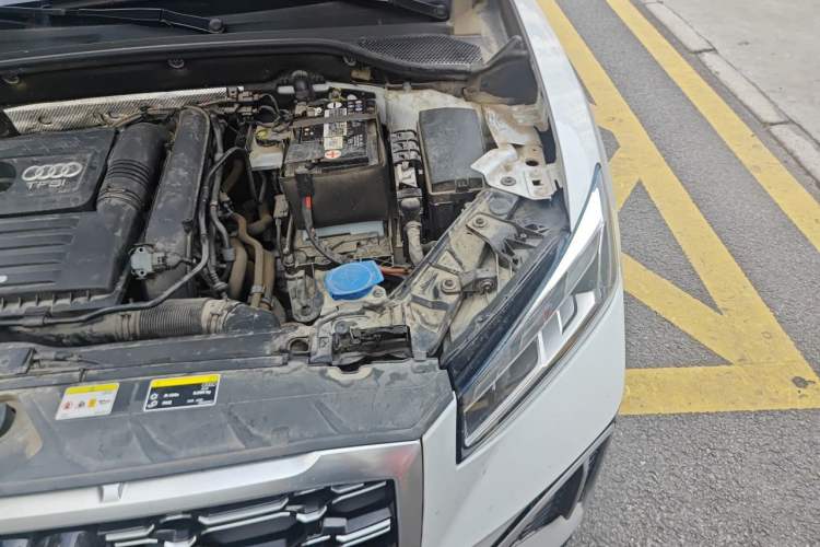 Used Audi Q2L 2022 35 TFSI Fashion Dynamic Model Engine Bay Left