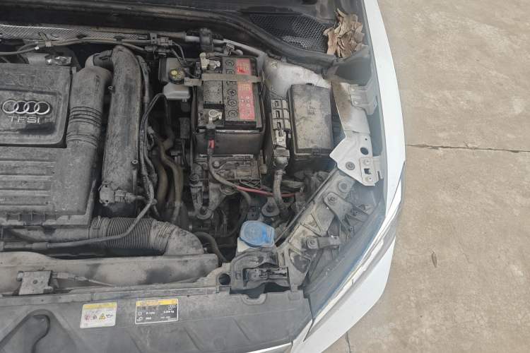 Used Audi Q2L 2022 35 TFSI Progressive Dynamic Edition Engine Bay Left