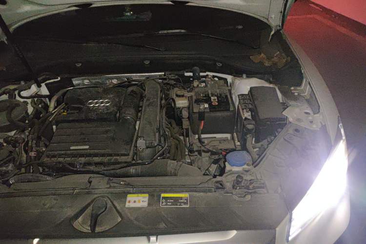 Used Audi Q2L 2022 35 TFSI Fashion Dynamic Model Engine Bay Left