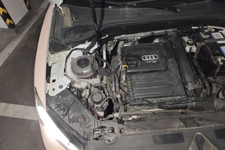 Used Audi Q2L 2022 35 TFSI Progressive Dynamic Edition Engine Bay Right
