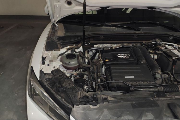 Used Audi Q2L 2022 35 TFSI Fashion Dynamic Model Engine Bay Right