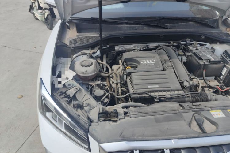 Used Audi Q2L 2022 35 TFSI Advanced Style Edition Engine Bay Right