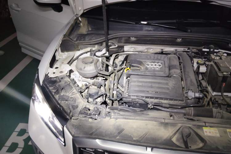 Used Audi Q2L 2022 35 TFSI Progressive Dynamic Edition Engine Bay Right