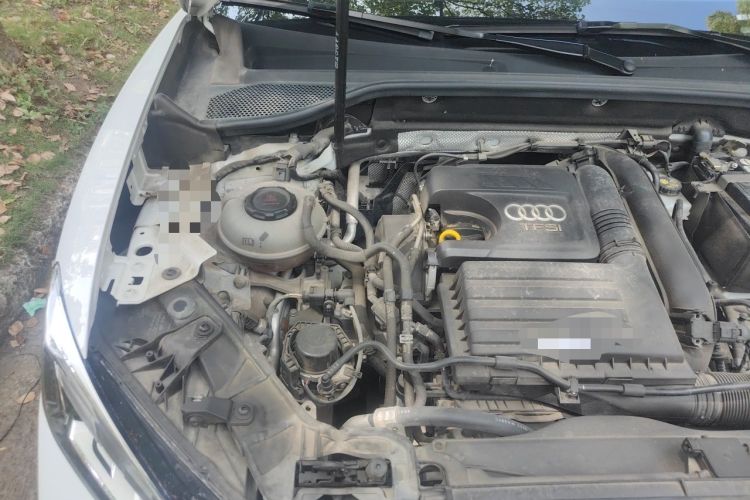 Used Audi Q2L 2022 35 TFSI Fashion Dynamic Model Engine Bay Right