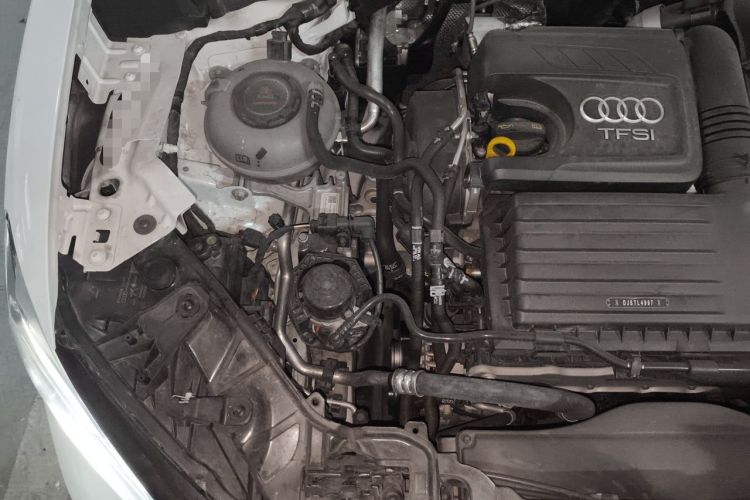 Used Audi Q2L 2022 35 TFSI Fashion Dynamic Model Engine Bay Right