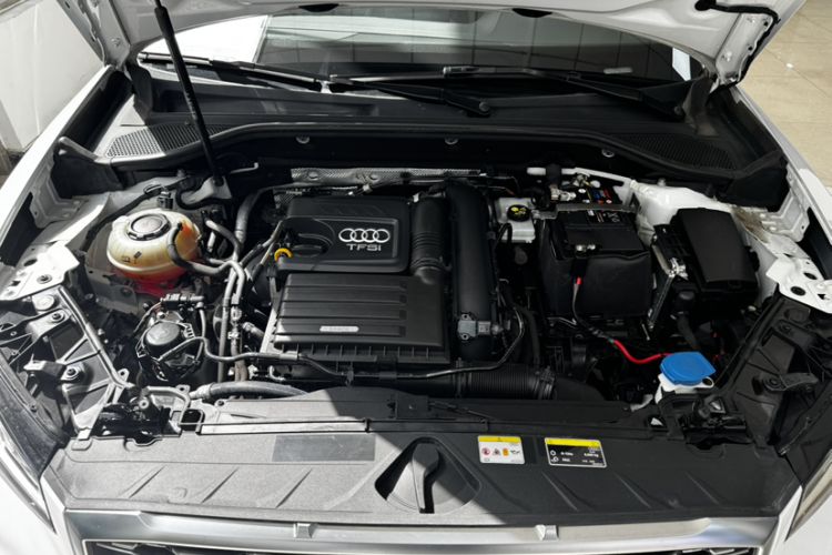 Used Audi Q2L 2022 35 TFSI Fashion Dynamic Model Engine Bay