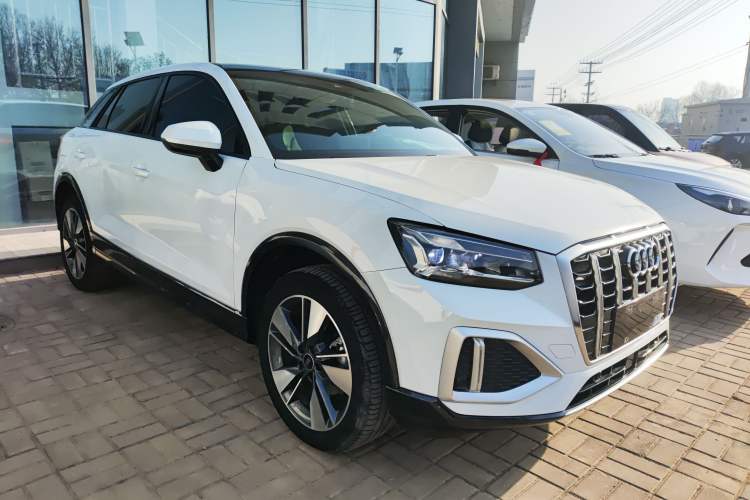 Used Audi Q2L 2022 35 TFSI Fashionable and Elegant Model Exterior 1