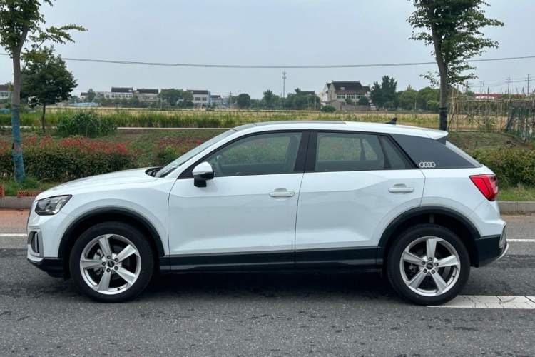 Used Audi Q2L 2022 35 TFSI Advanced Style Edition Exterior 3