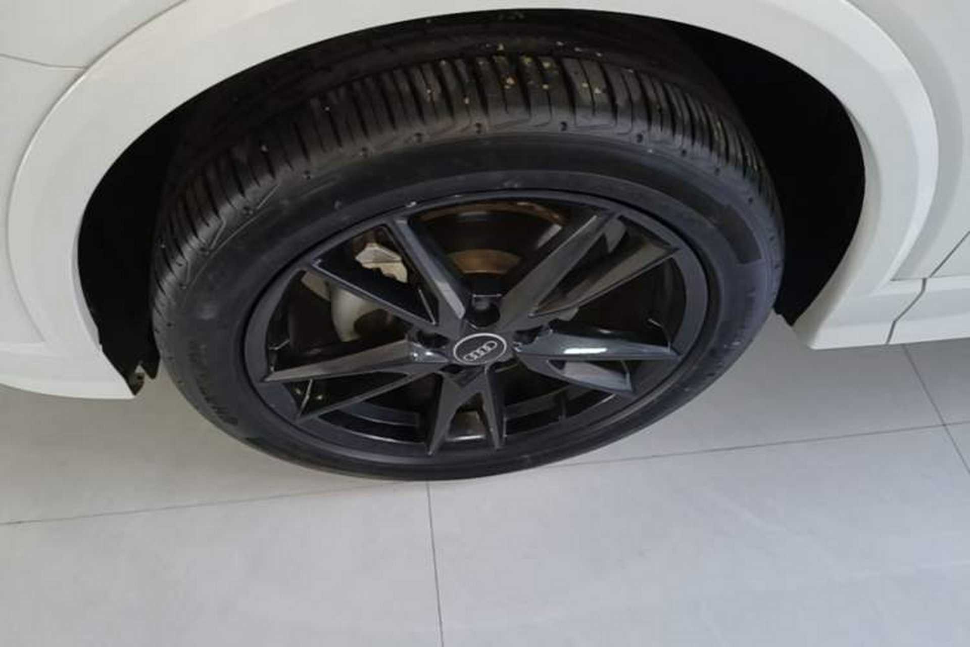 Used Audi Q2L 2022 35 TFSI Progressive Dynamic Edition Exterior 4