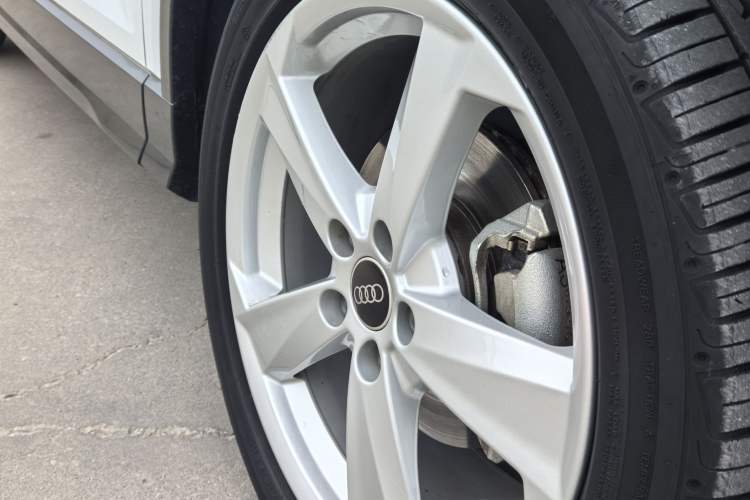 Used Audi Q2L 2022 35 TFSI Advanced Style Edition Exterior 5