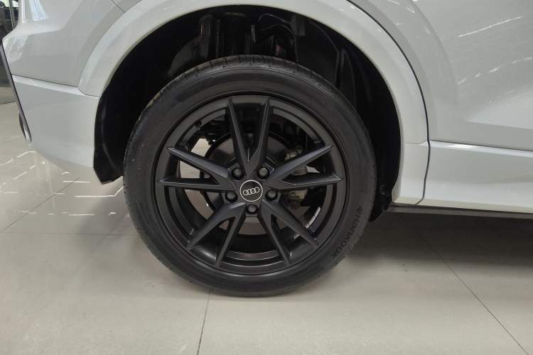 Used Audi Q2L 2022 35 TFSI Progressive Dynamic Edition Exterior 5