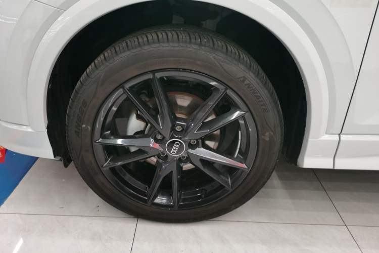 Used Audi Q2L 2022 35 TFSI Progressive Dynamic Edition Exterior 7